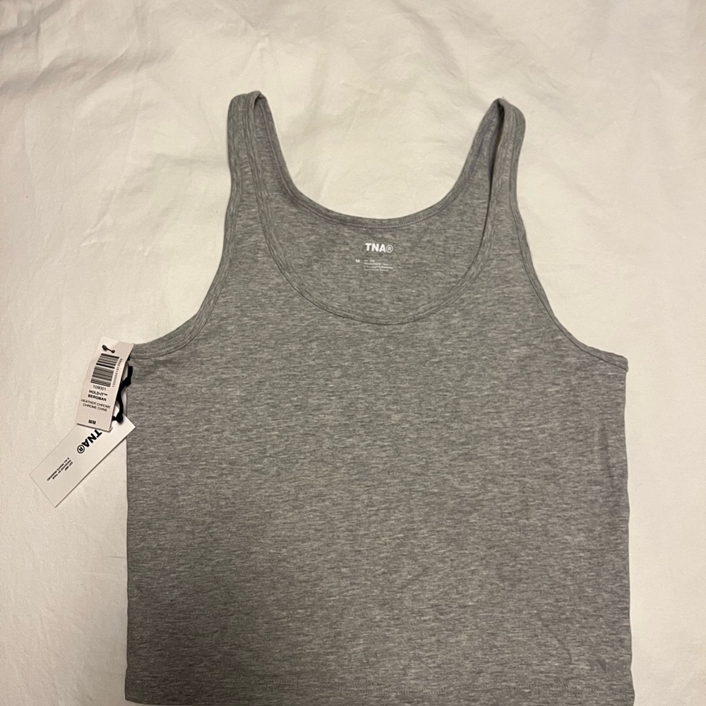 NWT Aritzia TNA Hold-it Bergman Tank Size Medium